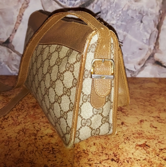 Vintage Gucci GG Monogram Supreme Crossbody Shoulder Handbag - Picture 3 of 13